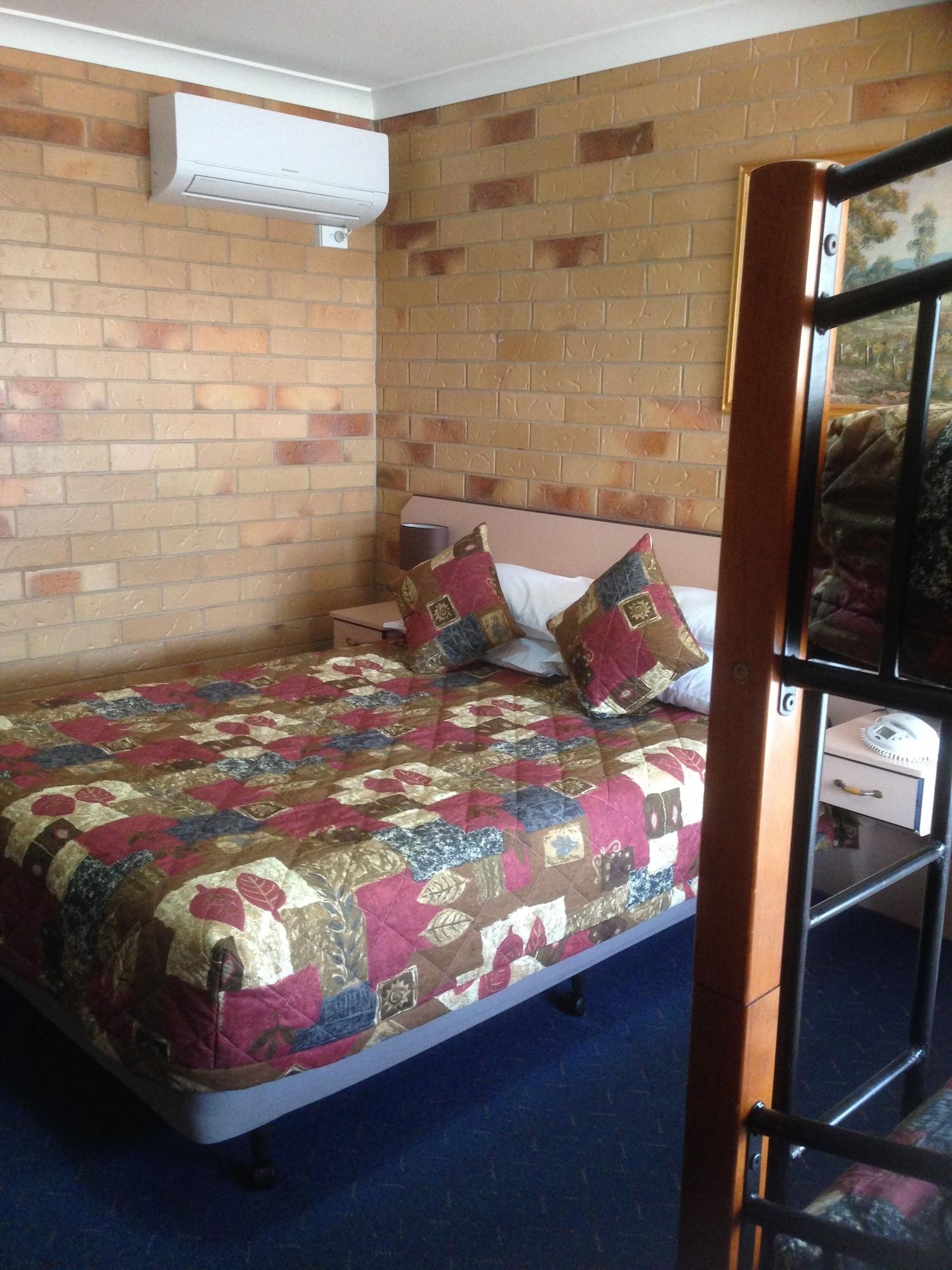 North Parkes Motel Ngoại thất bức ảnh