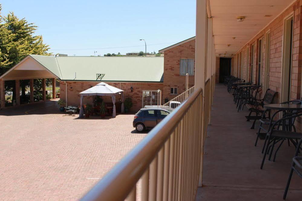 North Parkes Motel Ngoại thất bức ảnh